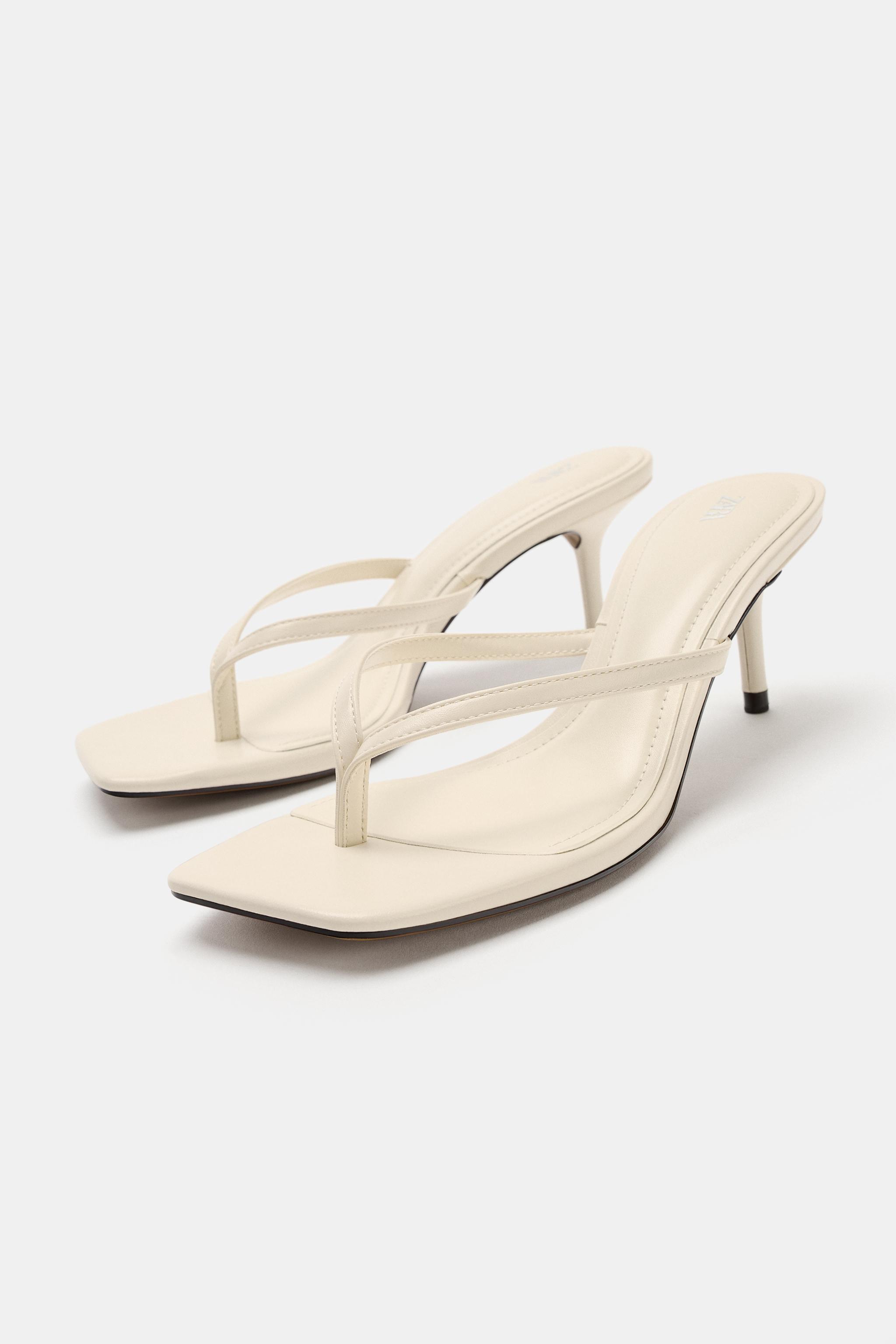 SQUARE TOE HEELED SANDALS